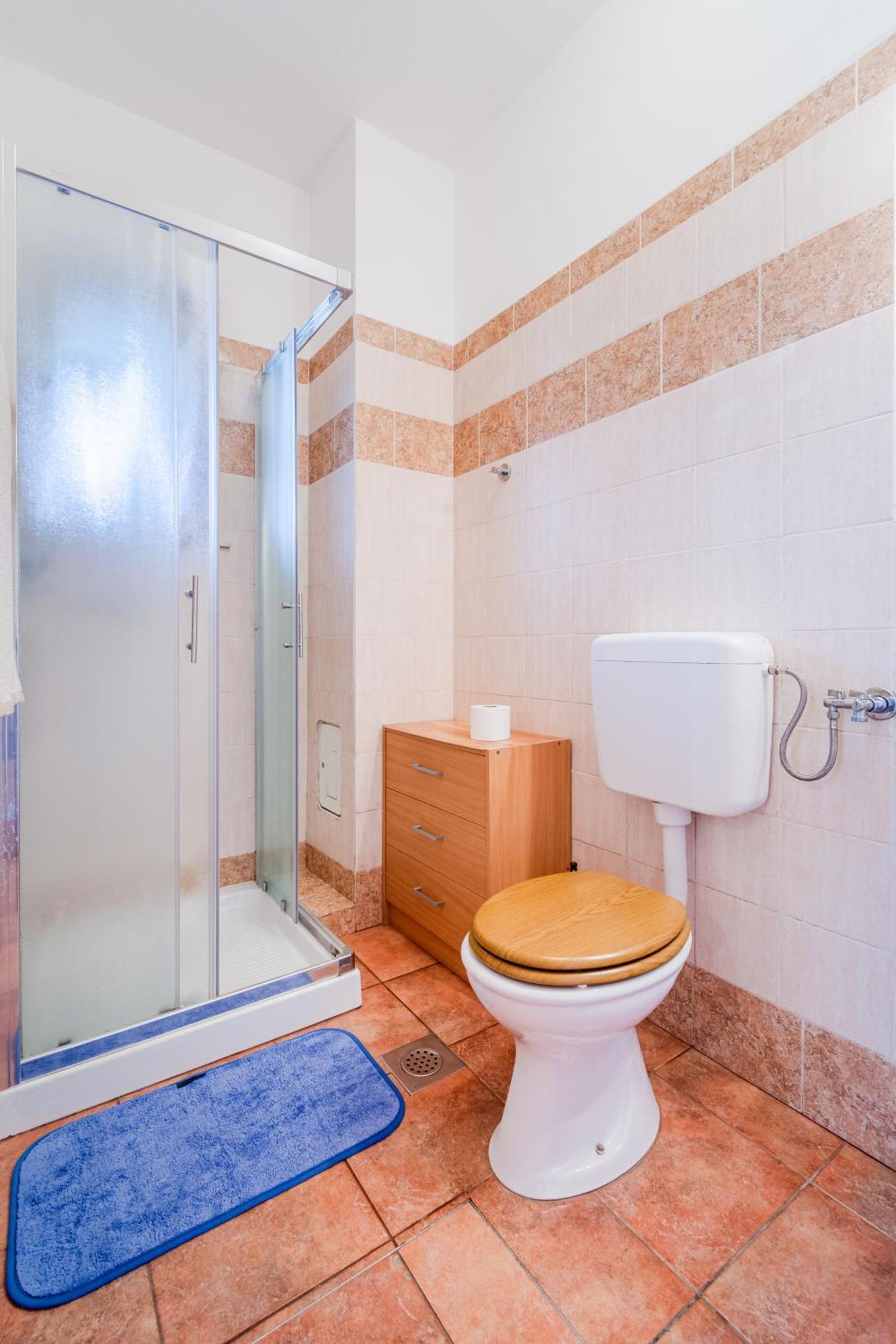 Apartma Bresan *